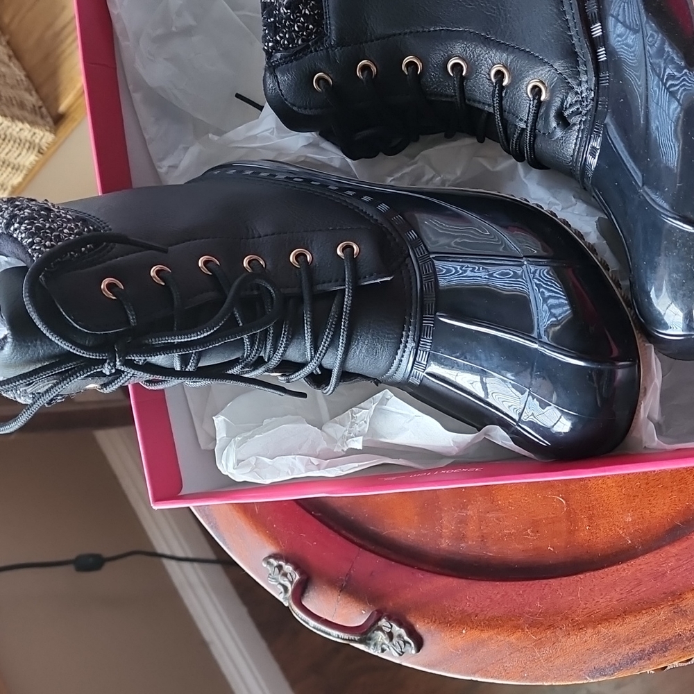 Rain Boots NIB